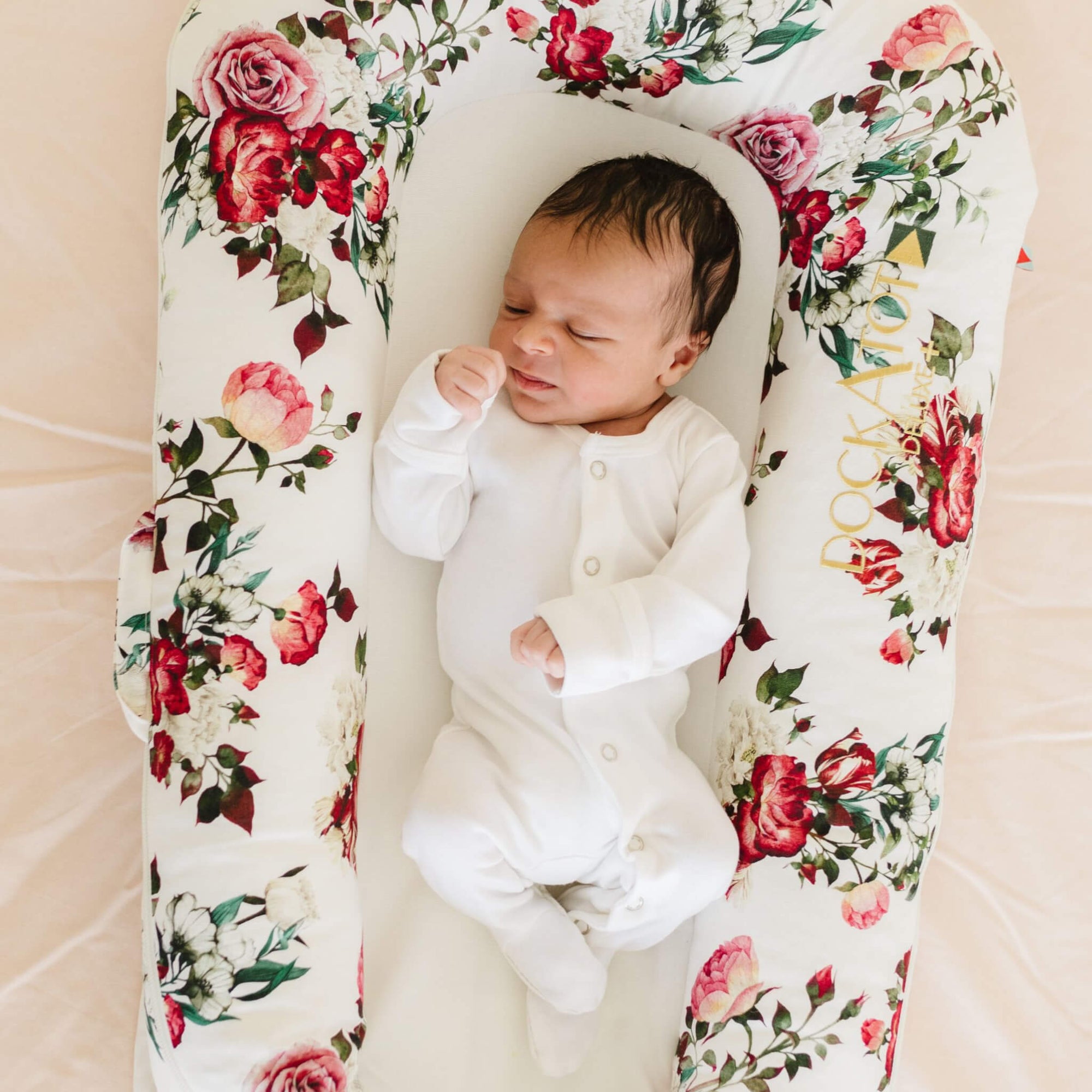 Deluxe+ Dock - La Vie en Rose