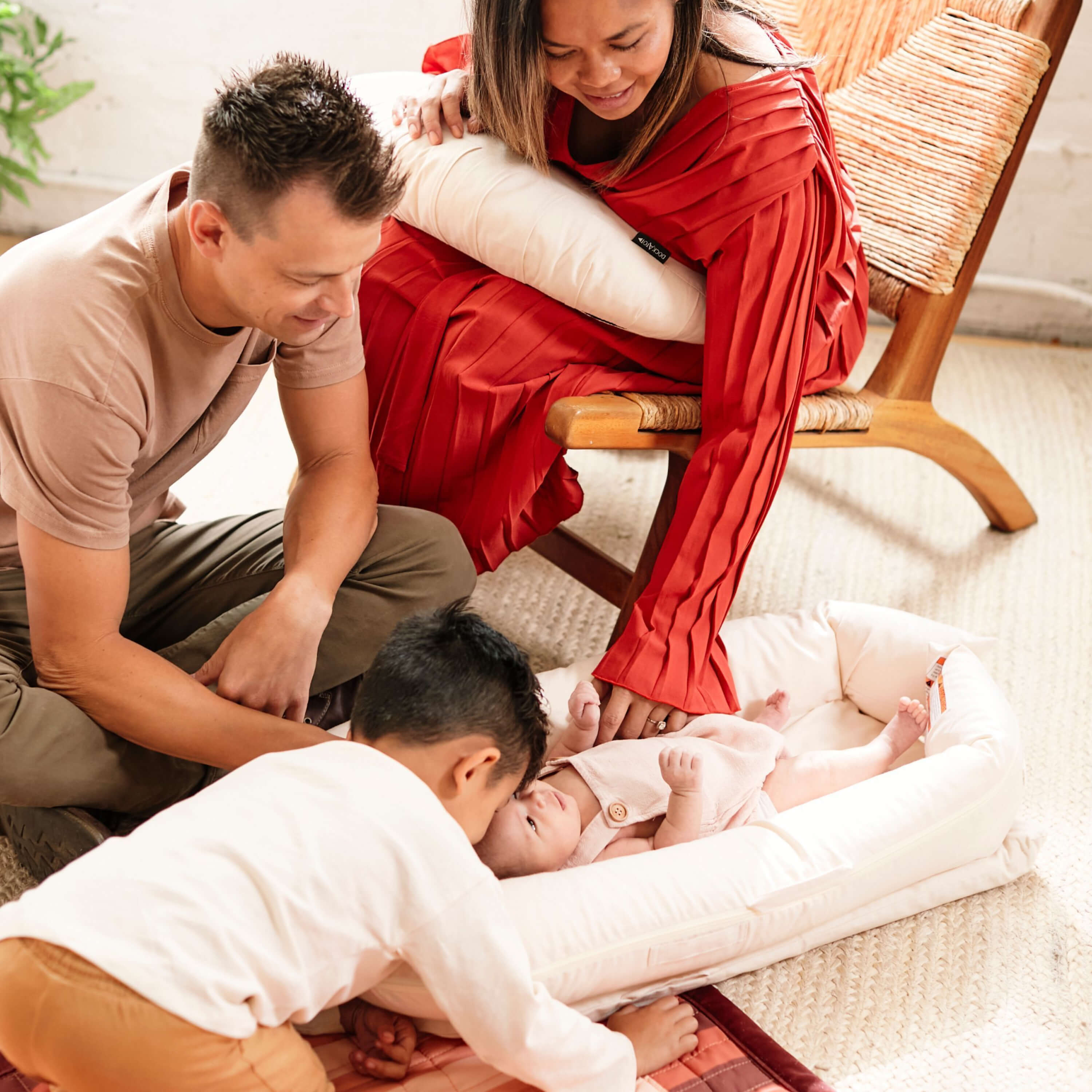 Deluxe+ Dock - Sand Chambray – DockATot EU